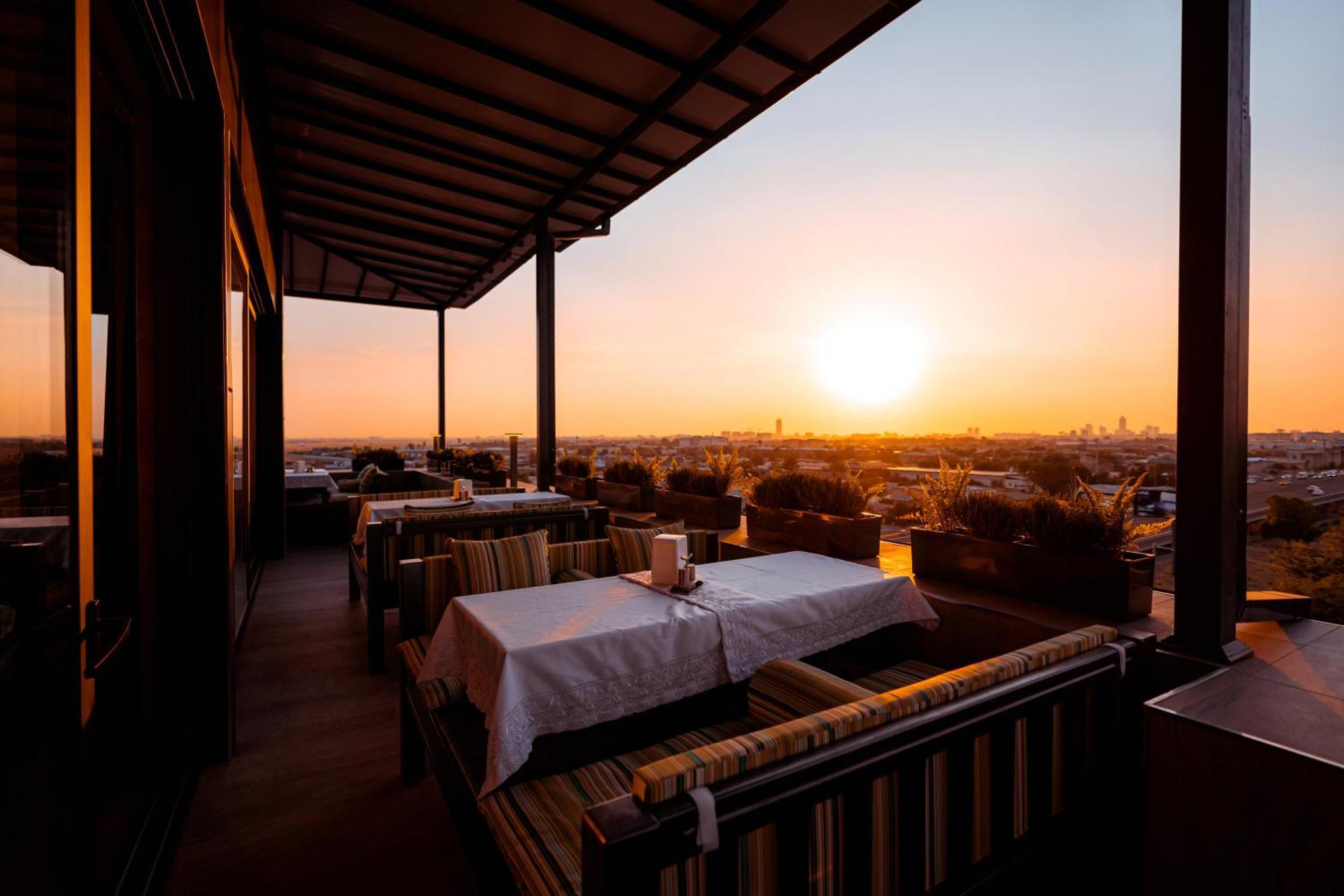 Harmony Hotel Tachkent Extérieur photo